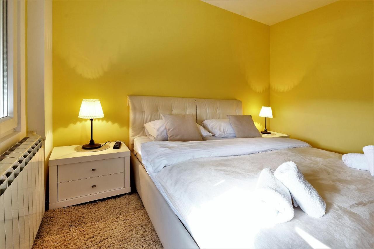 Apartment Bella Art Belgrado Buitenkant foto